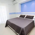 Valentina 4*