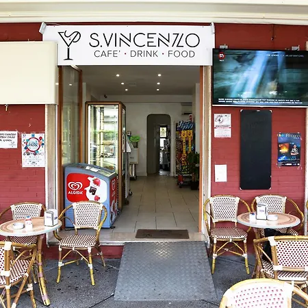 Valentina Nocleg ze śniadaniem 4*