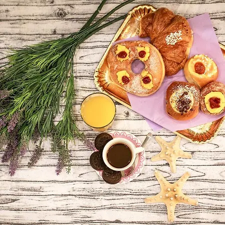 瓦伦蒂娜住宿加早餐旅馆 4*